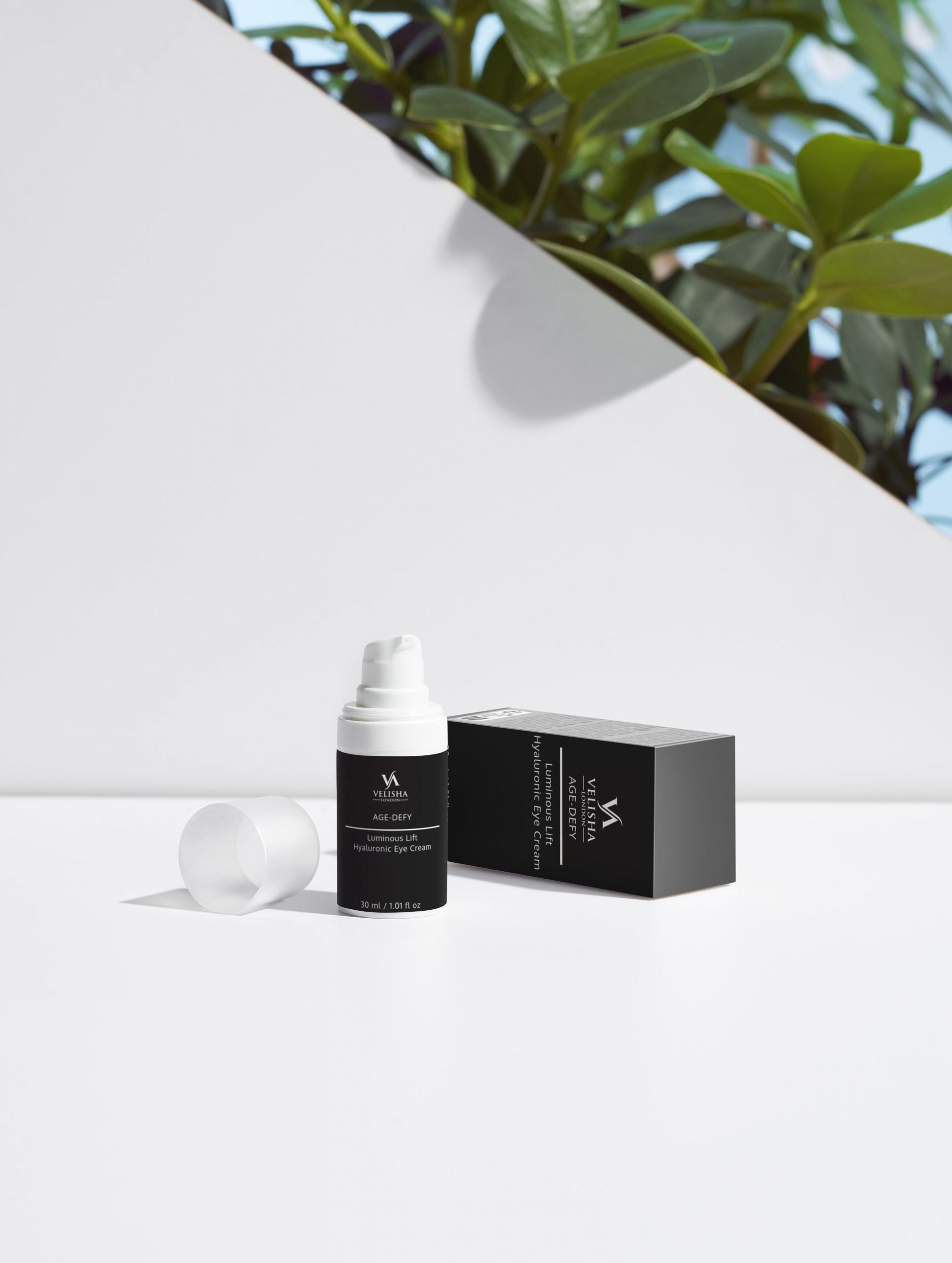 AGE-DEFY | Luminous Lift Hyaluronic Eye Cream - Image 4